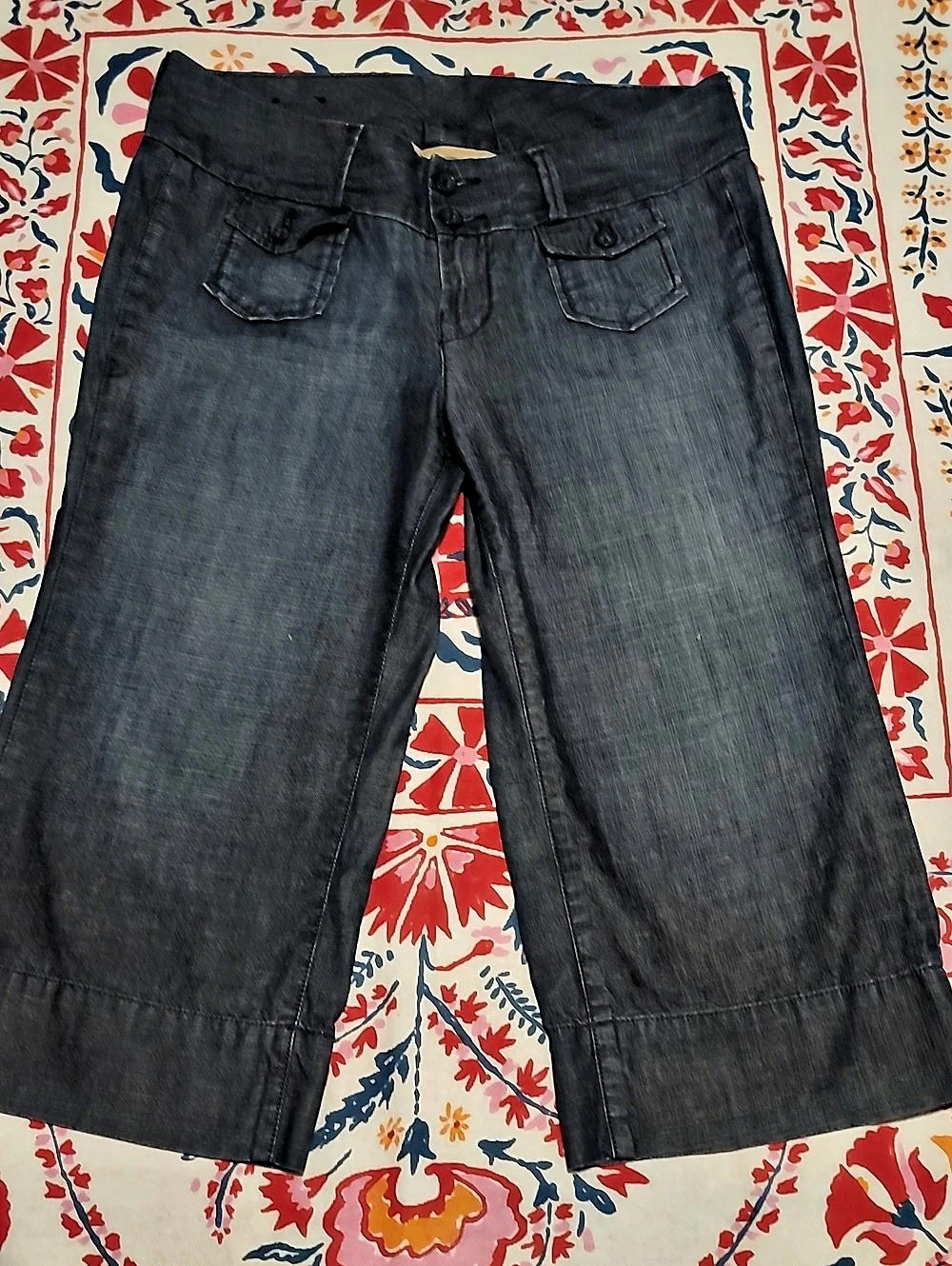 Lucky Brand Cropped Knicker Capri in Dark Wash Cotton Wide Leg Denim Jeans